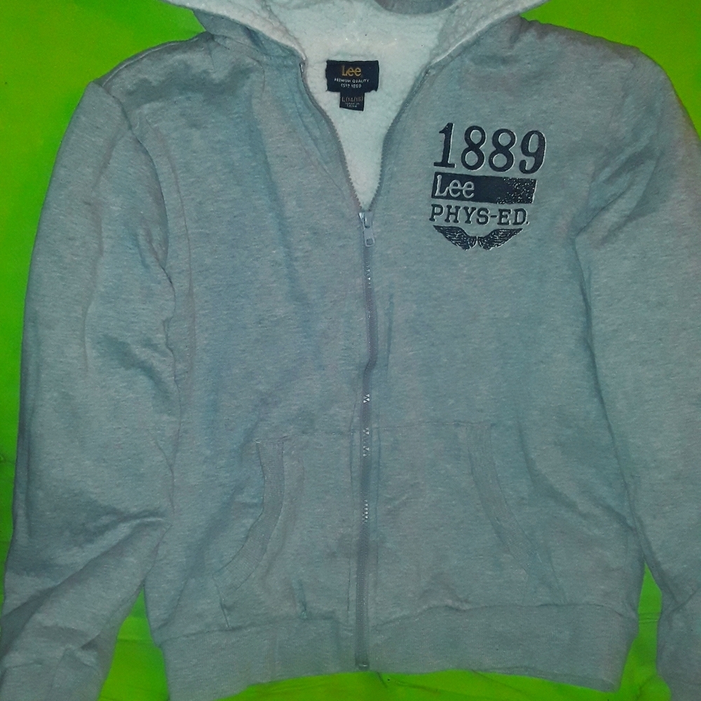2/$25🤯 Boys Fleece zip up hoodie by LEE